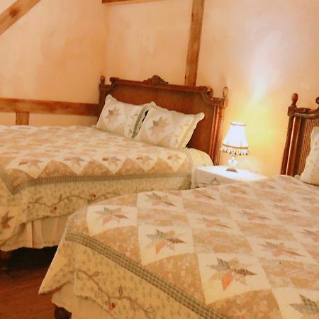 Fazhana Village B&B Kota Hualien Ruang foto